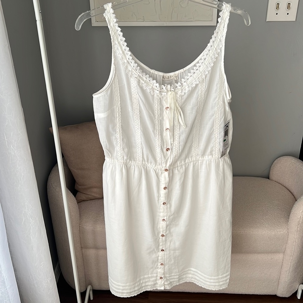Live Life by Sanctuary White Lightweight Lace Accent Sleeveless Dress Size L NWT